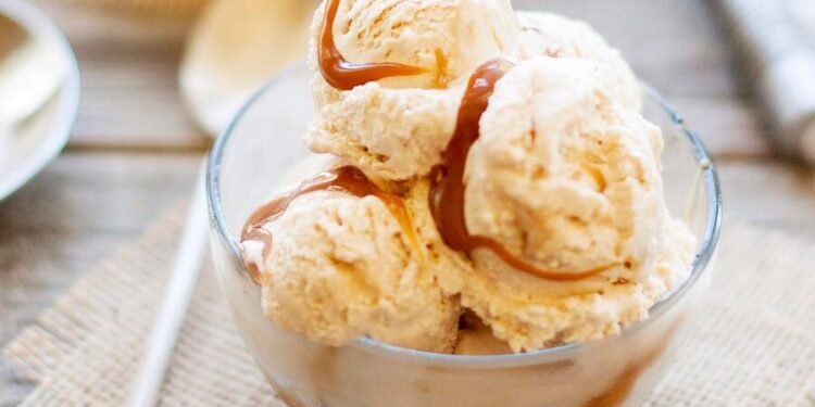 Gelado de caramelo salgado
