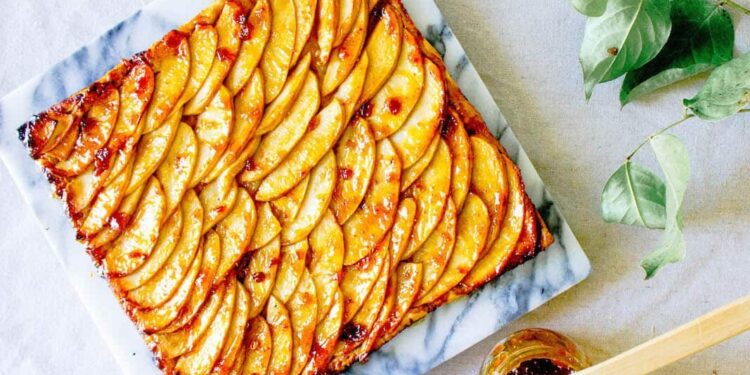 Tarte de iogurte e maçã