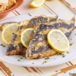 Peixe espada frito à portuguesa