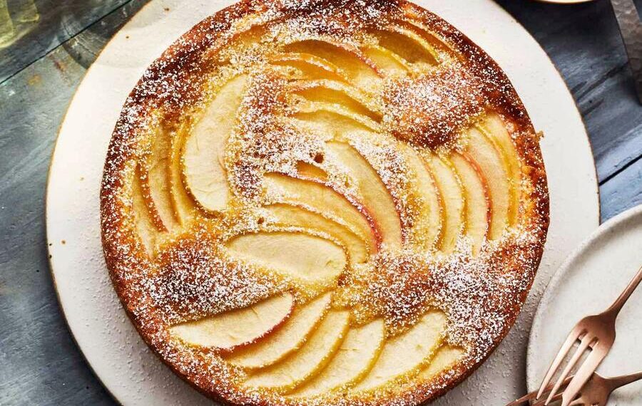 Bolo de maçã à moda antiga