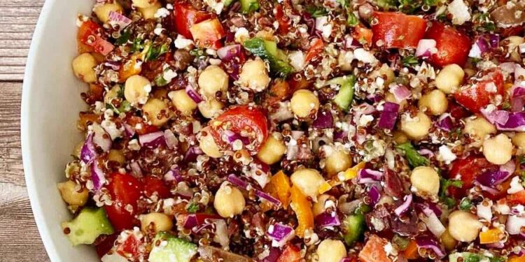 Salada de quinoa