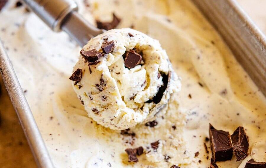 Gelado de stracciatella