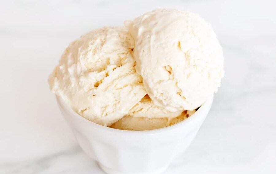 Gelado de mascarpone com limão