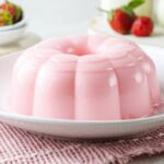 Pudim de morango fácil e delicioso