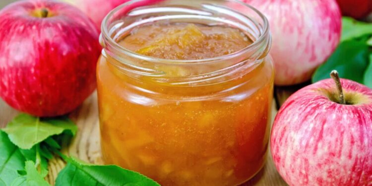 Doce de maçã à moda antiga