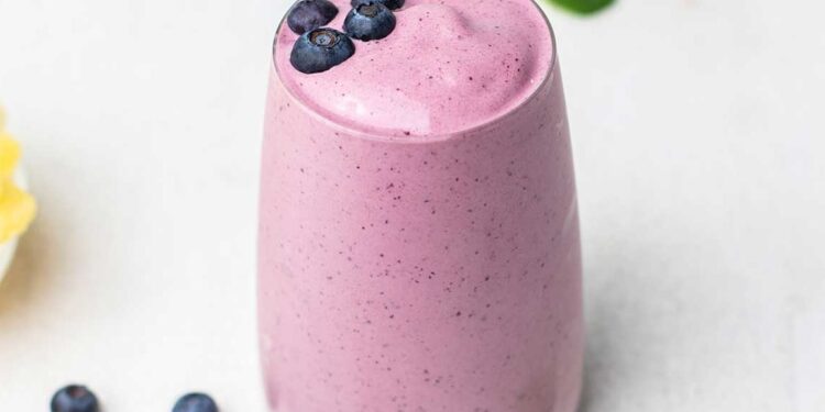 Smoothie de iogurte com fruta