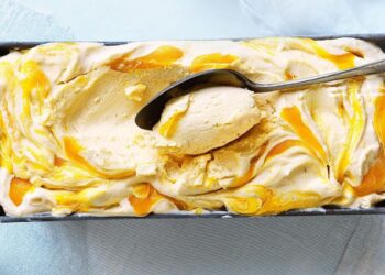 Gelado de manga e coco