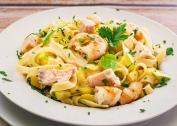 Massada de tamboril com gambas