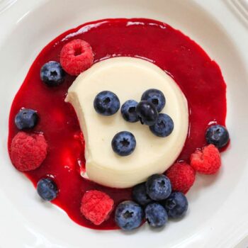 Panna Cotta de frutos vermelhos