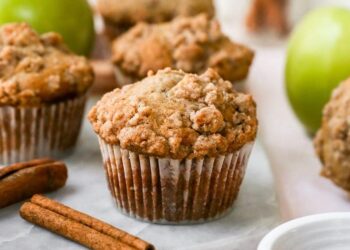 Muffins de maçã e canela