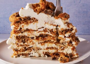 Bolo gelado de bolacha