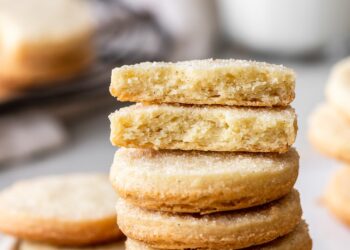 Biscoitos de limão e canela
