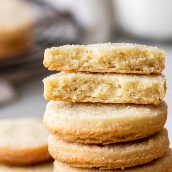 Biscoitos de limão e canela