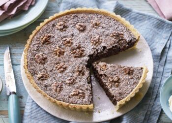 Tarte de noz e chocolate