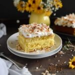 Bolo de coco cremoso