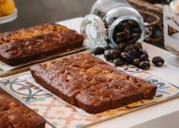 Bolo de castanhas com mel