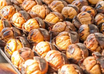 Castanhas assadas no forno com alecrim