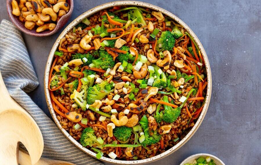 Salada de castanhas e frutos secos