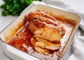 Cachaço de porco assado no forno