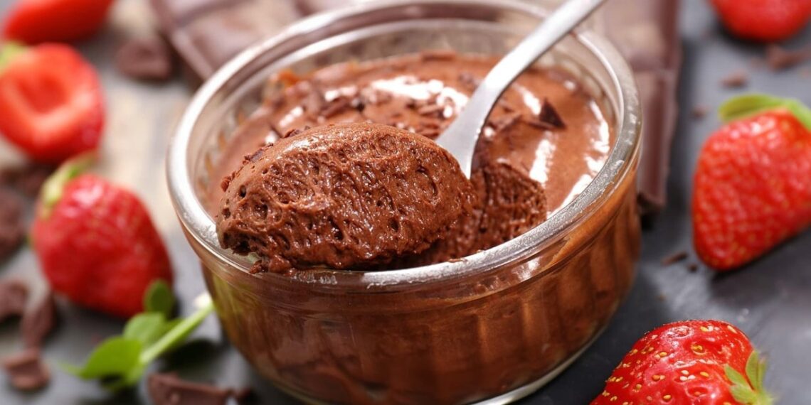 Mousse de chocolate à moda antiga