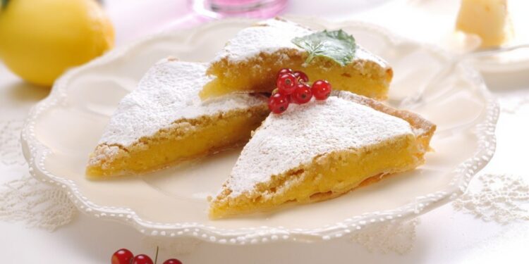 Tarte cremosa de amêndoa