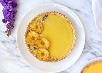 Tarte cremosa de ananás
