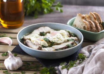 Açorda de cação à alentejana