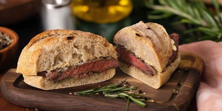 Prego do lombo no pão