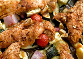 Frango frito com legumes