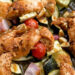 Frango frito com legumes