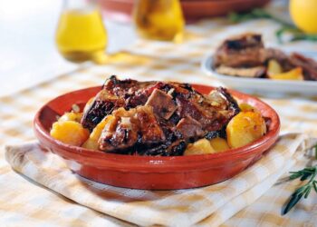 Vitela assada no forno com batatas