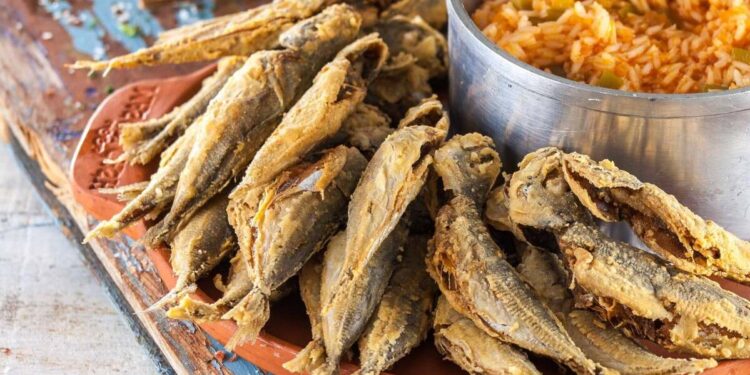 Carapaus fritos à portuguesa