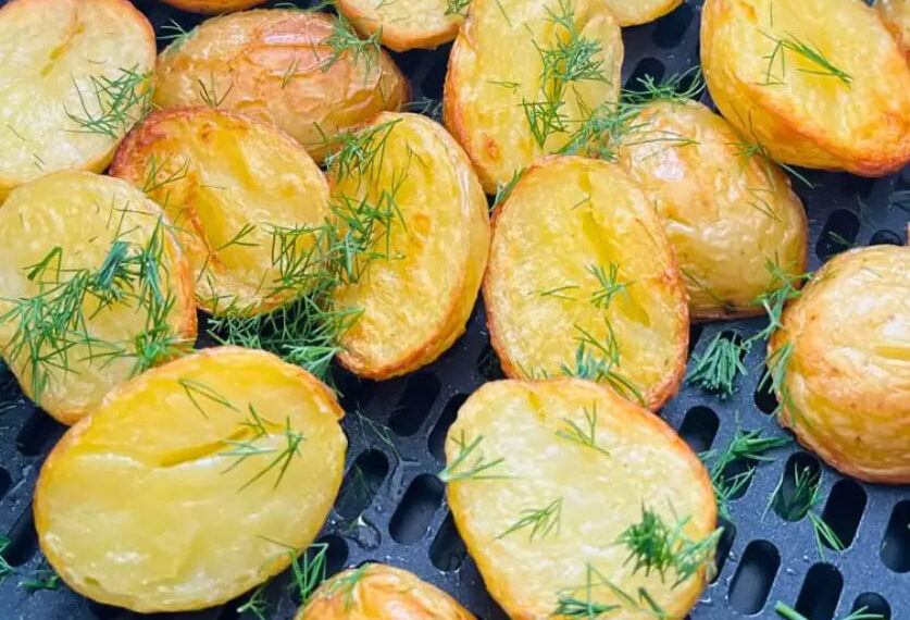 Batatas assadas na airfryer
