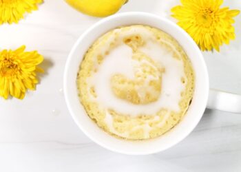 Bolo de limão no microondas