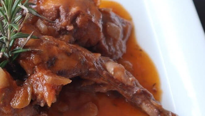 Coelho frito à alentejana