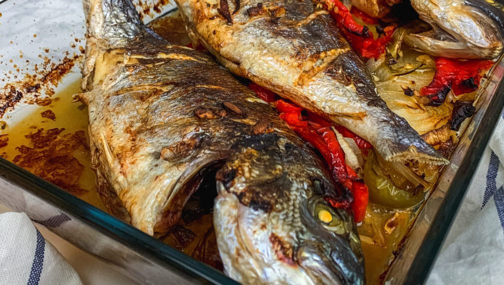 Dourada recheada no forno