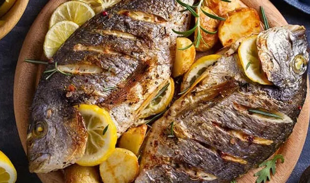 Dourada na airfryer com batatas