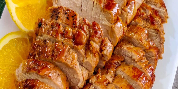 Lombinho de porco assado com laranja