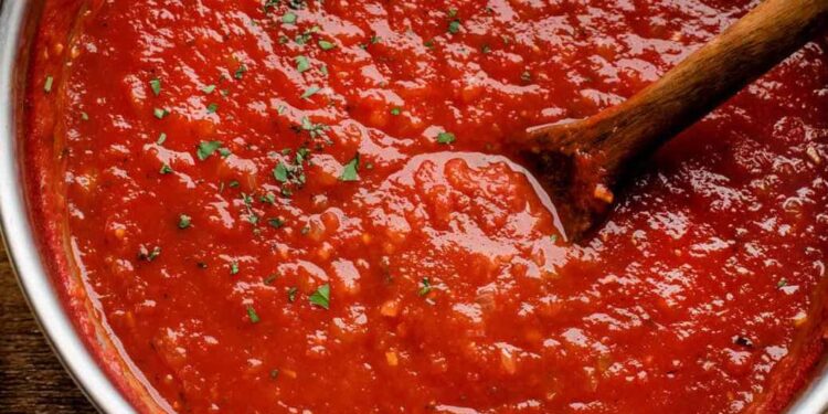 Molho de tomate caseiro