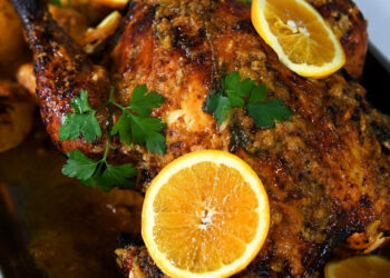 Capão assado no forno