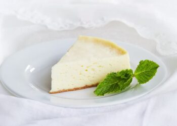 Mini cheesecake de baunilha: rápido, leve e só para dois