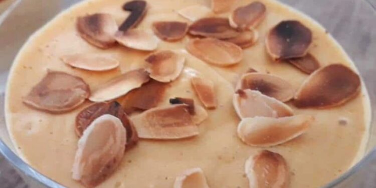 Baba de camelo com amêndoa