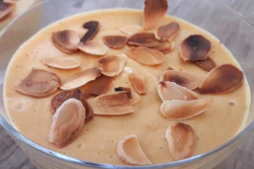 Baba de camelo com amêndoa