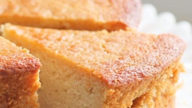 Bolo de iogurte com mel