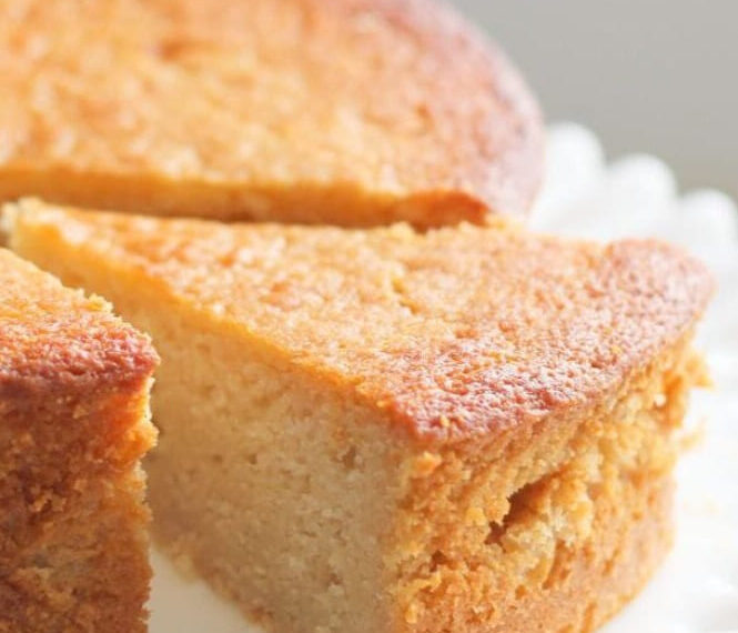 Bolo de iogurte com mel