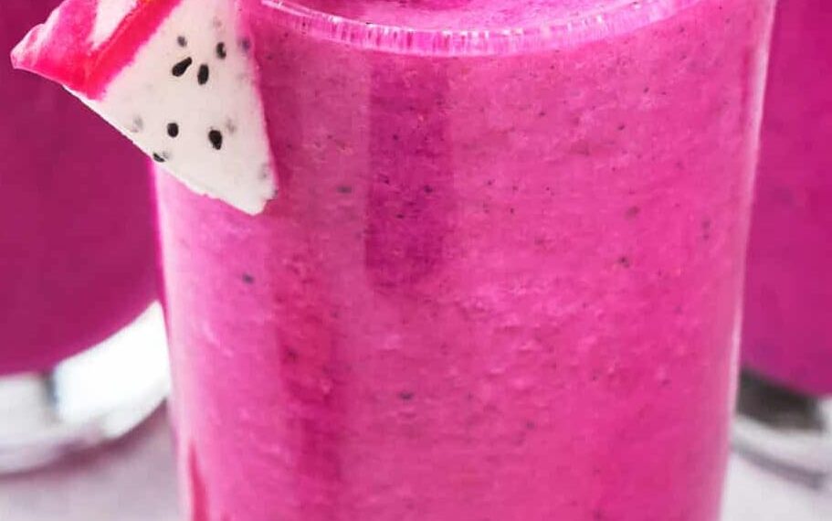 Sumo de pitaya com laranja