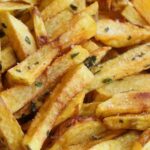 Batatas fritas com flor de sal e orégãos