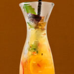 Sangria de espumante com polpa de maracujá