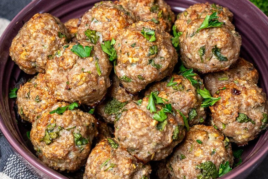 Almôndegas suculentas na air fryer