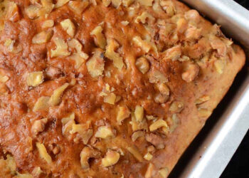 Bolo de banana fofinho na airfryer